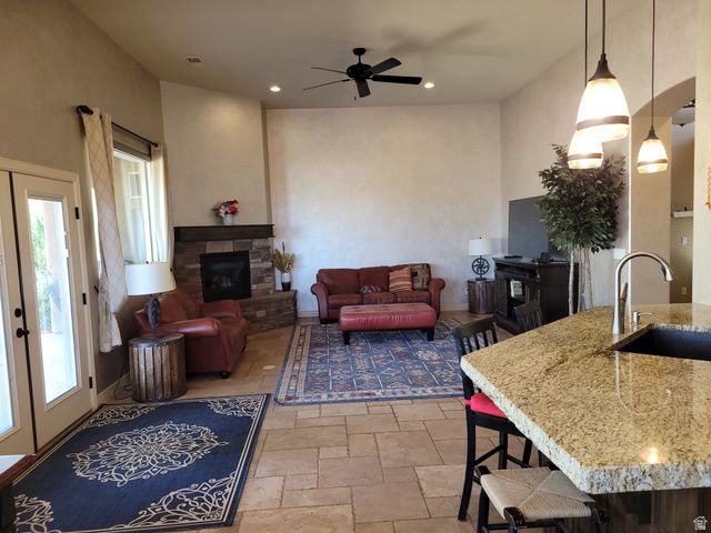 3224 W 2490 S, Hurricane, UT 84737