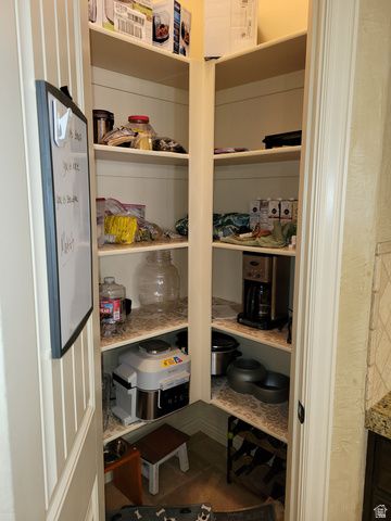 3224 W 2490 S, Hurricane, UT 84737