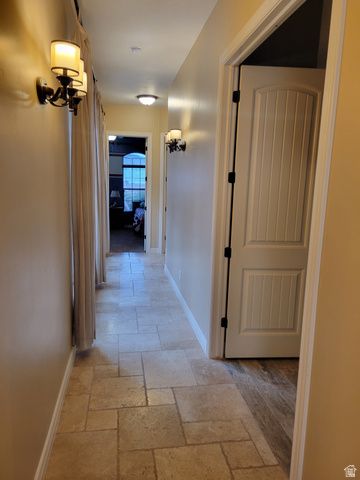 3224 W 2490 S, Hurricane, UT 84737