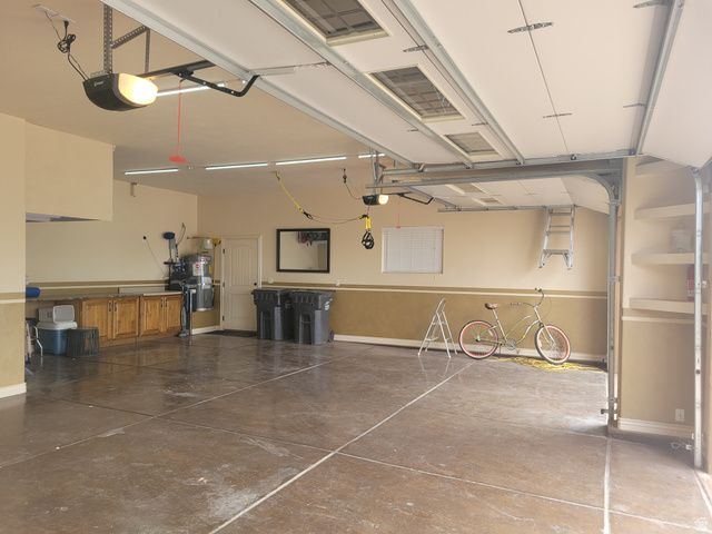 3224 W 2490 S, Hurricane, UT 84737