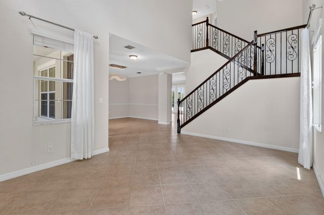 10519 Longleaf Lane, Wellington, FL 33414
