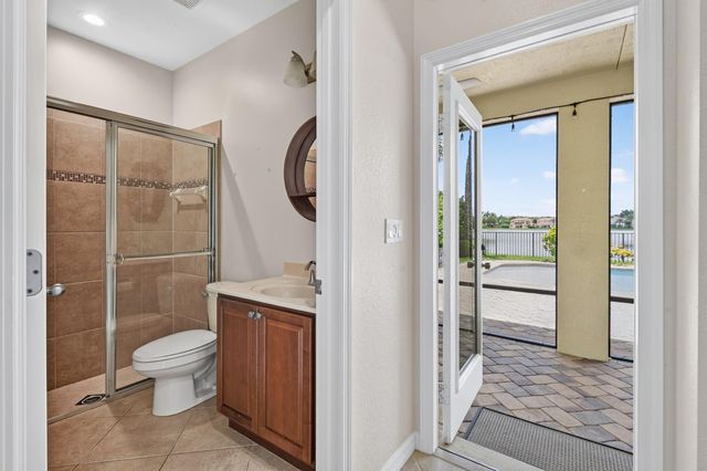 10519 Longleaf Lane, Wellington, FL 33414