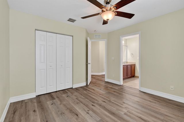 10519 Longleaf Lane, Wellington, FL 33414