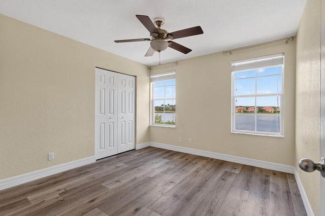 10519 Longleaf Lane, Wellington, FL 33414