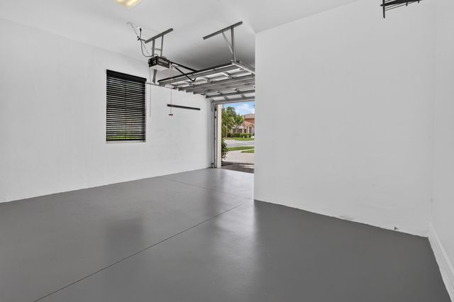 10519 Longleaf Lane, Wellington, FL 33414