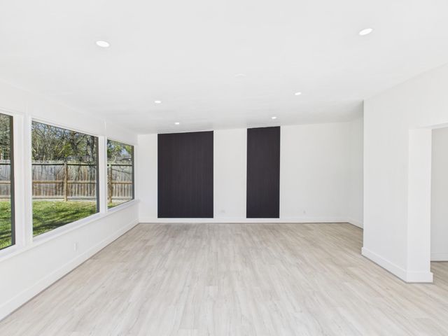 10818 Oasis Drive, Houston, TX 77096