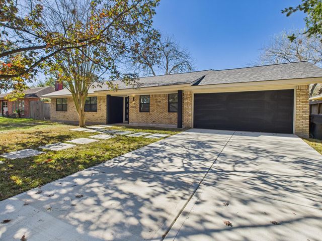 10818 Oasis Drive, Houston, TX 77096
