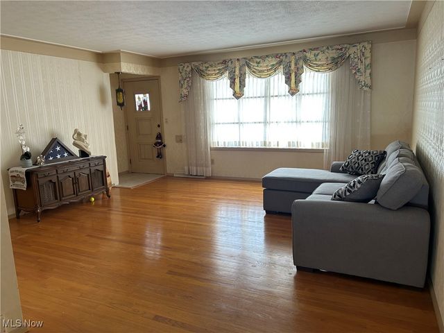 22506 Sharon Lane, Fairview Park, OH 44126