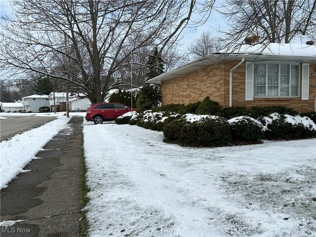 22506 Sharon Lane, Fairview Park, OH 44126