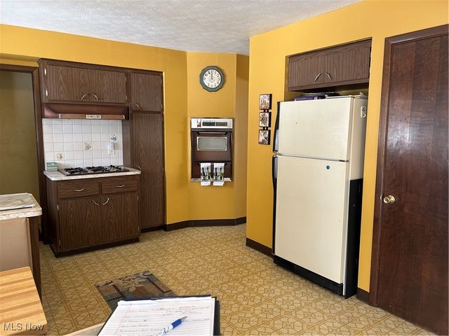 22506 Sharon Lane, Fairview Park, OH 44126