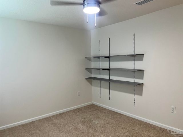 5862 Blackhorse Cir, Pensacola, FL 32526