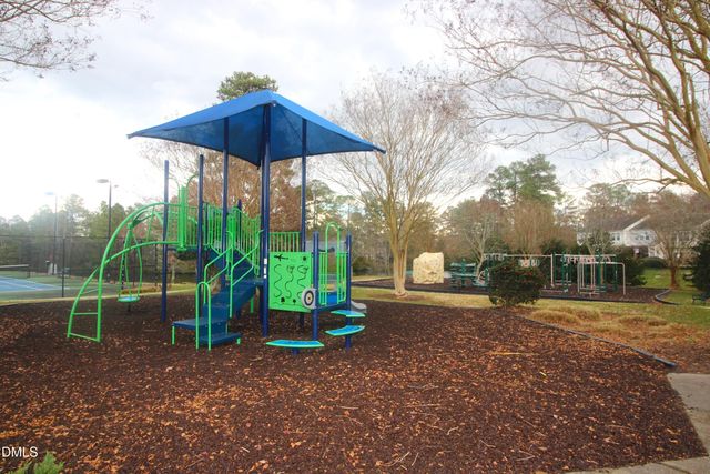 102 Willingham Road, Morrisville, NC 27560