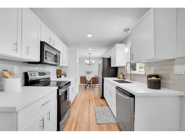 7625 W 23rd Pl, Lakewood, CO 80214