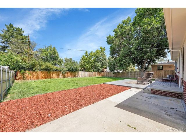 7625 W 23rd Pl, Lakewood, CO 80214