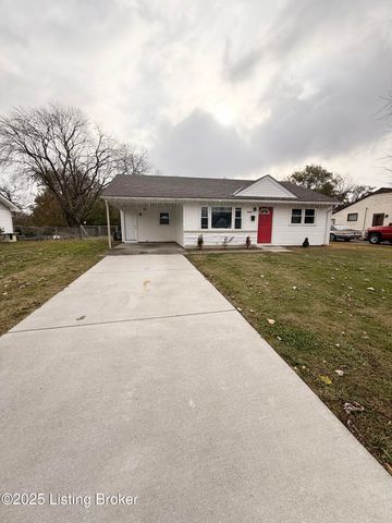 13517 Kinross Blvd, Louisville, KY 40272