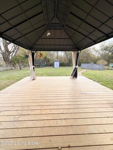 13517 Kinross Blvd, Louisville, KY 40272