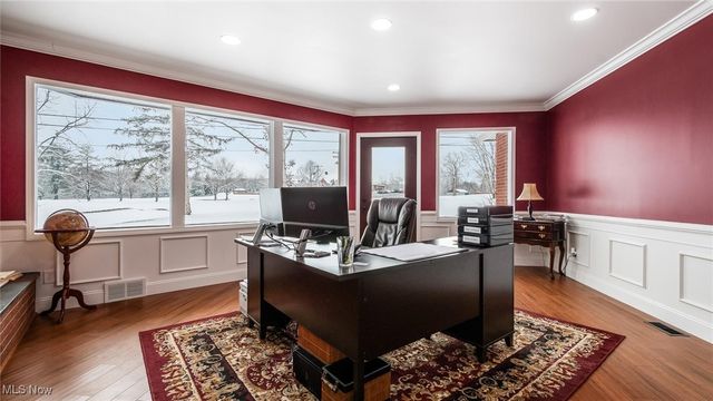 2835 West Drive, Zanesville, OH 43701