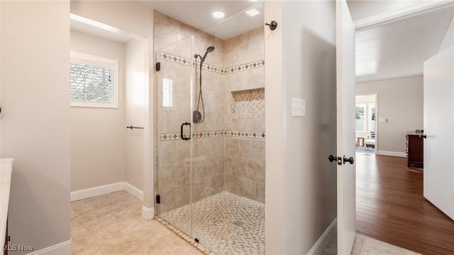 2835 West Drive, Zanesville, OH 43701