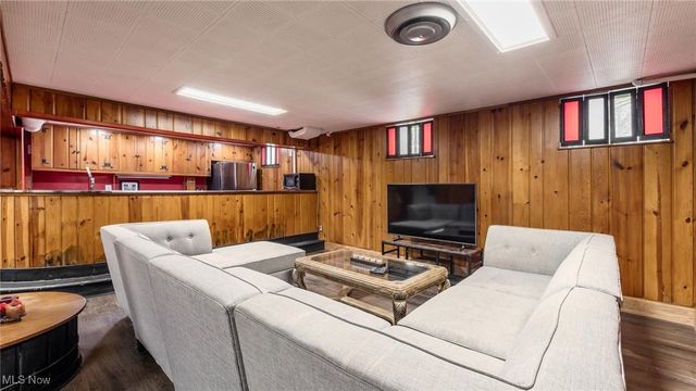 2835 West Drive, Zanesville, OH 43701