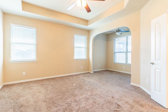 2943 Ladoga Drive, Grand Prairie, TX 75054