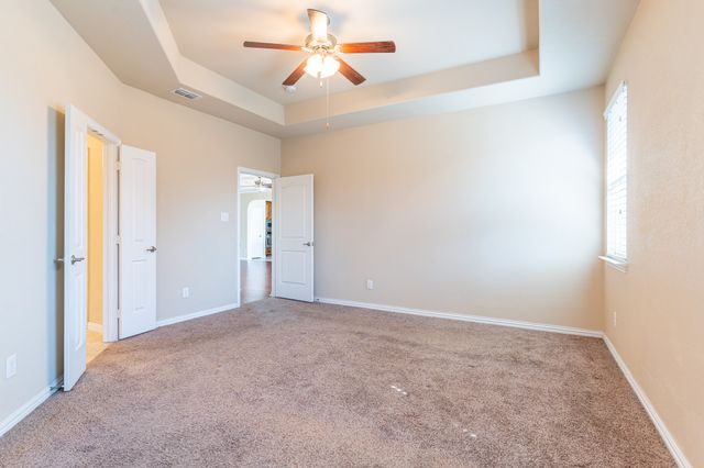 2943 Ladoga Drive, Grand Prairie, TX 75054