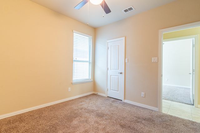 2943 Ladoga Drive, Grand Prairie, TX 75054