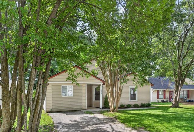 160 Mickler Drive, Ladson, SC 29456