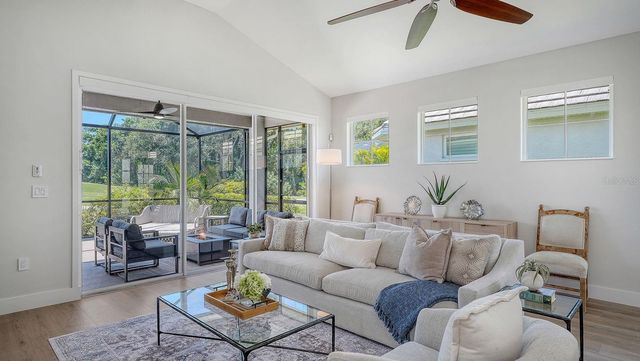 7823 HERITAGE CLASSIC COURT, Lakewood Ranch, FL 34202