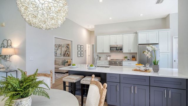 7823 HERITAGE CLASSIC COURT, Lakewood Ranch, FL 34202