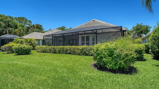 7823 HERITAGE CLASSIC COURT, Lakewood Ranch, FL 34202