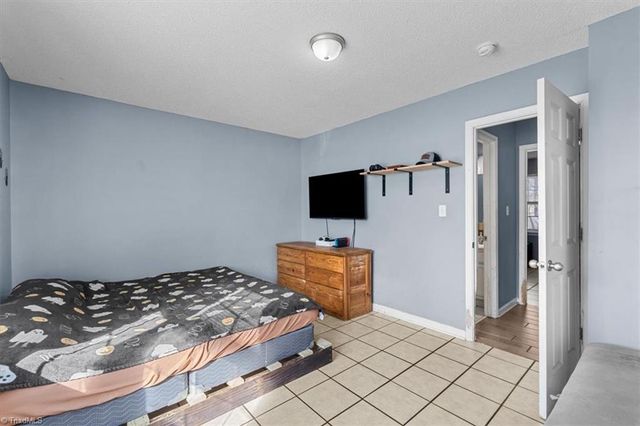 2313 Phillips Avenue, Greensboro, NC 27405