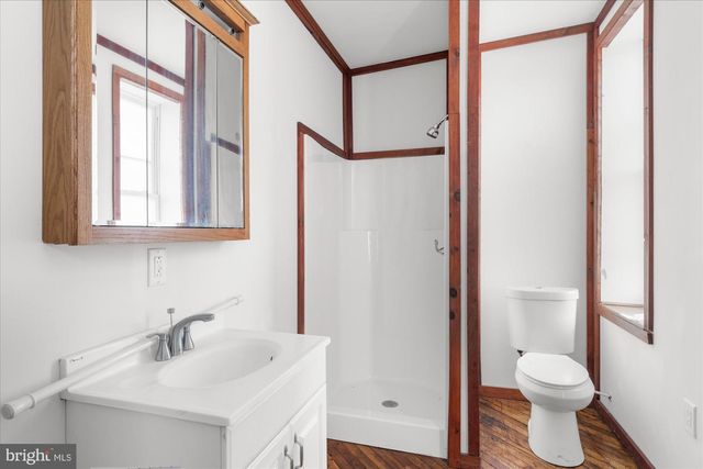 102 S RICHMOND ST, Fleetwood, PA 19522