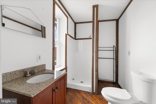 102 S RICHMOND ST, Fleetwood, PA 19522