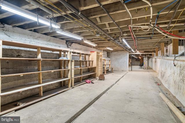 102 S RICHMOND ST, Fleetwood, PA 19522