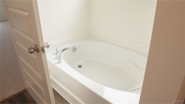 11906 Orchard, Moundville, AL 35474