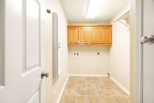 239 Deer Valley Drive, Powderly, TX 75473