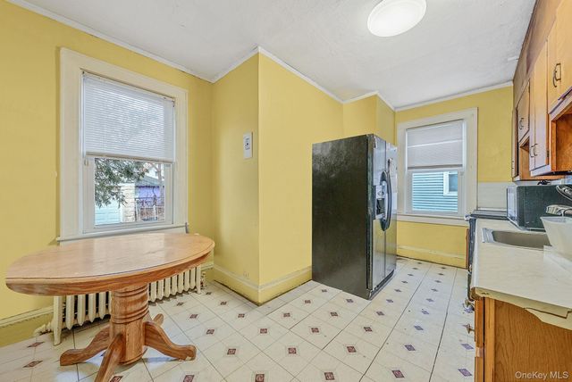 63 E Seaman Avenue, Freeport, NY 11520