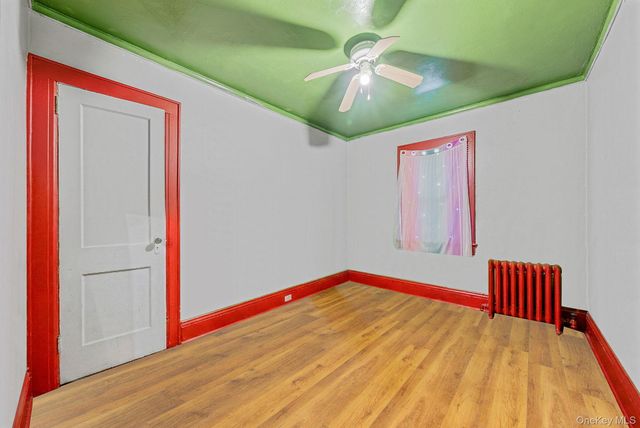 63 E Seaman Avenue, Freeport, NY 11520