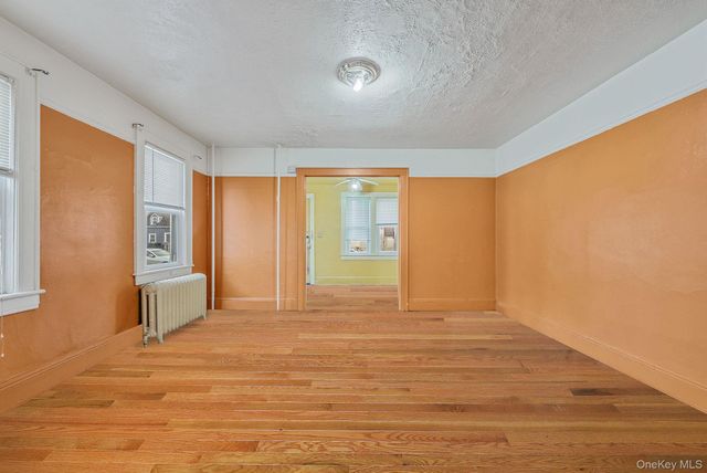 63 E Seaman Avenue, Freeport, NY 11520