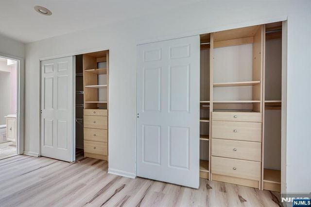 503 Timber Oaks Road 503, Edison, NJ 08820