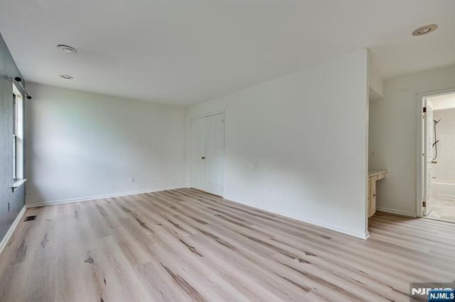 503 Timber Oaks Road 503, Edison, NJ 08820