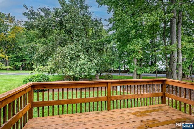 503 Timber Oaks Road 503, Edison, NJ 08820