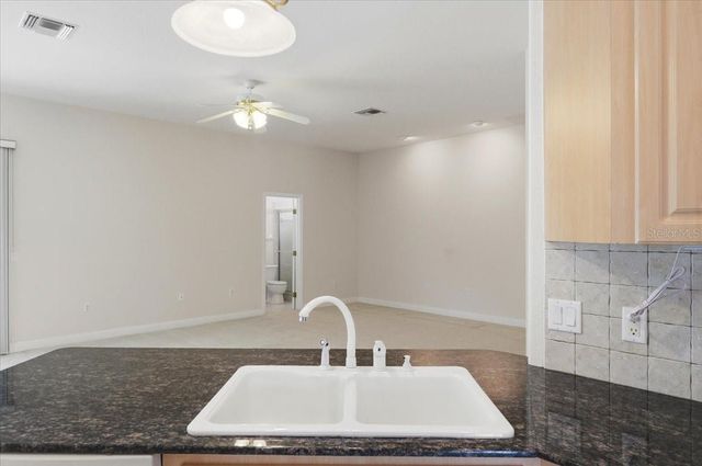 5646 HILLVIEW COURT, Lakeland, FL 33810