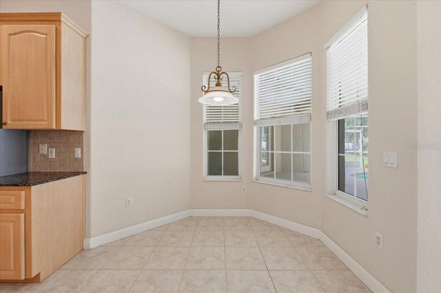 5646 HILLVIEW COURT, Lakeland, FL 33810