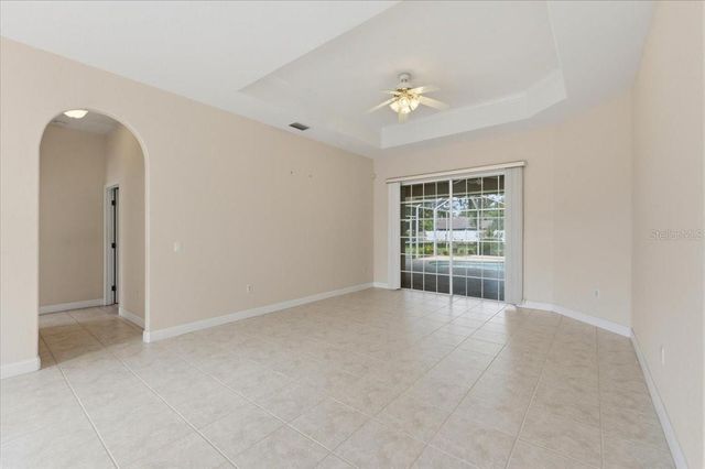 5646 HILLVIEW COURT, Lakeland, FL 33810