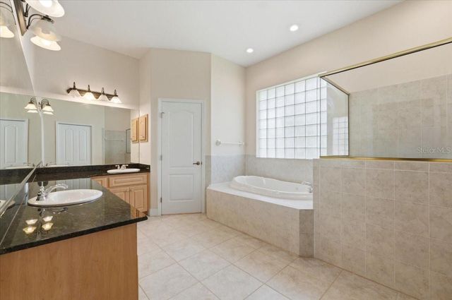 5646 HILLVIEW COURT, Lakeland, FL 33810