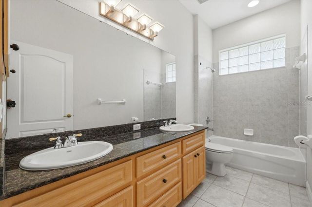 5646 HILLVIEW COURT, Lakeland, FL 33810