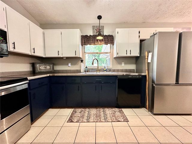 4251 NE 138TH PLACE, Anthony, FL 32617