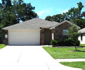 9915 Ranger Falls Lane, Conroe, TX 77384