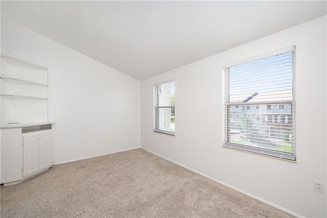 153 Rossmor Ct, Ross Twp, PA 15229